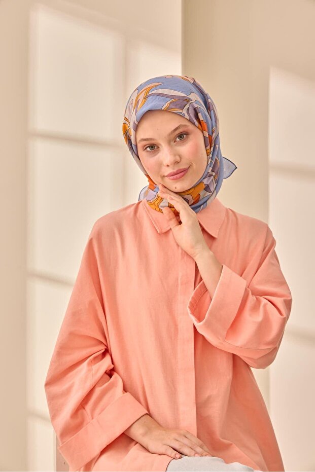 أوليندا وشاح حريري 47003-24