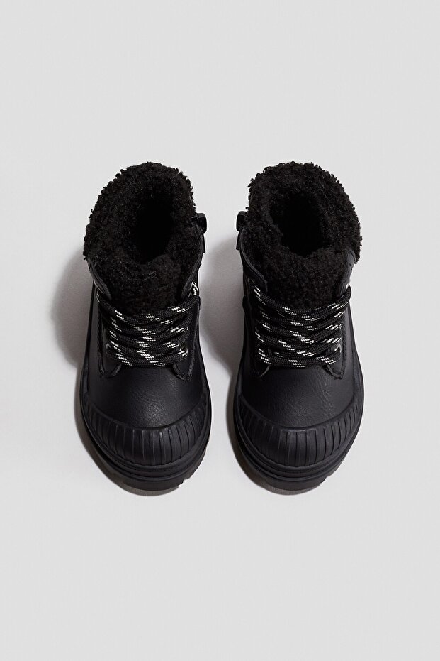 Bağcıklı ve Kalın Tabanlı Su Geçirmez Bot - 2