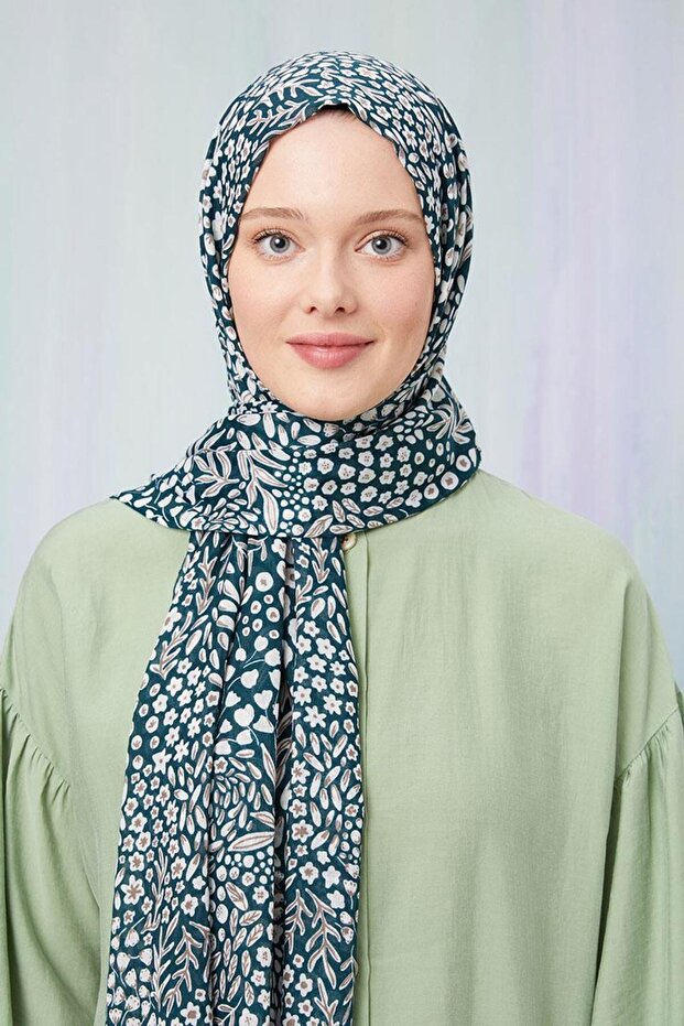 شال قطني منقوش باللون الأخضر