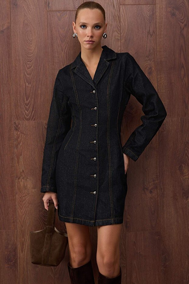 Özel Koleksiyon Koyu Mavi Dikiş Detaylı Mini Denim Elbise TWOAW26EL00047 - 2