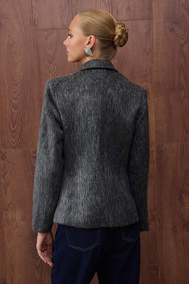 Özel Koleksiyon Antrasit Kaşe Bele Oturan/Fitted Yün İçerikli Blazer Ceket TWOAW26BC00026 - 4