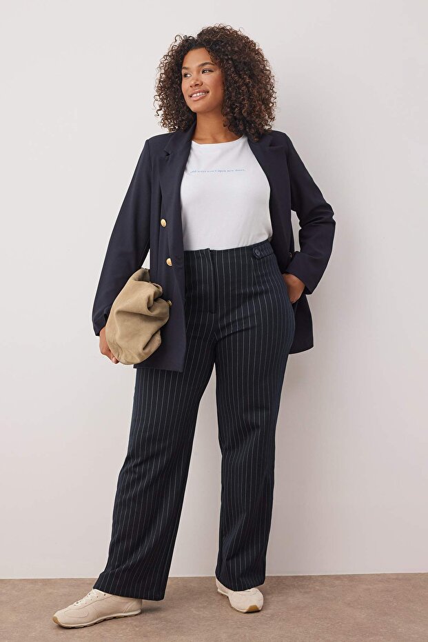 Granatowe, proste, prążkowane, dzianinowe spodnie z interlockiem w dużych rozmiarach TBBAW26AR00002 - 1