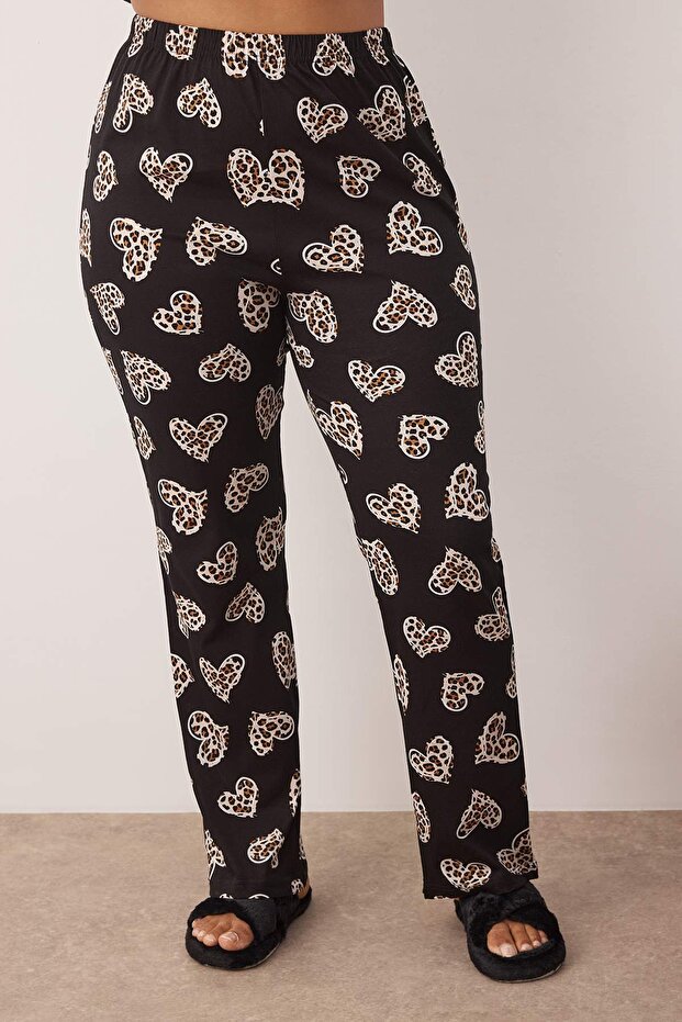 Siyah %100 Pamuklu Kalp & Leopar Desenli Gömlek-Pantolon Örme Pijama Takımı TBBAW26AI00017 - 3