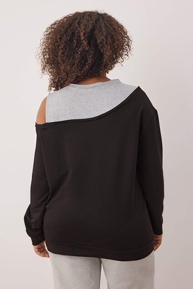 Siyah Bisiklet Yaka Omuz Detaylı İnce Örme Büyük Beden Sweatshirt TBBAW23AO00020 - 4