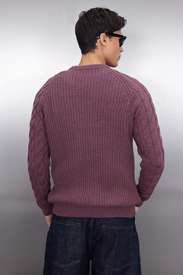 Dusty Rose Lässiger Unisex-Pullover mit normaler Passform aus Wolle mit Rundhalsausschnitt und Haarstrickdetail TMNAW22KZ2059 - 4