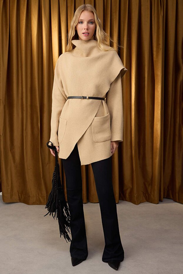 Specjalna kolekcja Beżowy szal Oversize krótki płaszcz z paskiem TWOAW26KB00046 - 1