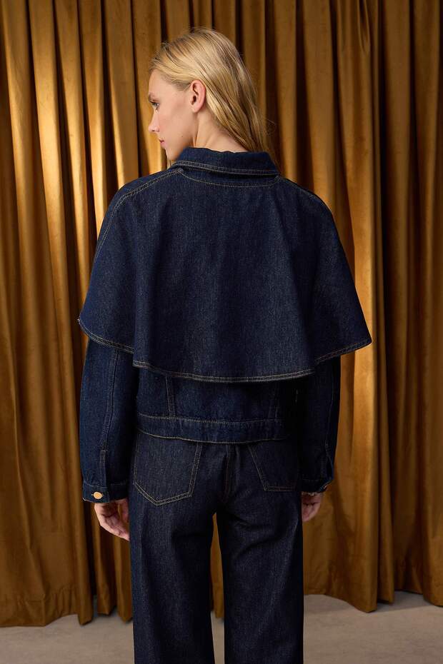 Özel Koleksiyon Koyu Mavi Çıkarılabilir Pelerinli Denim Panço Ceket TWOAW26CE00001 - 9