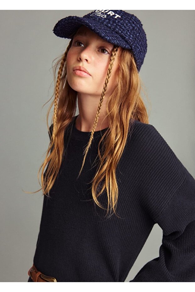 İşlemeli yün şapka - 1