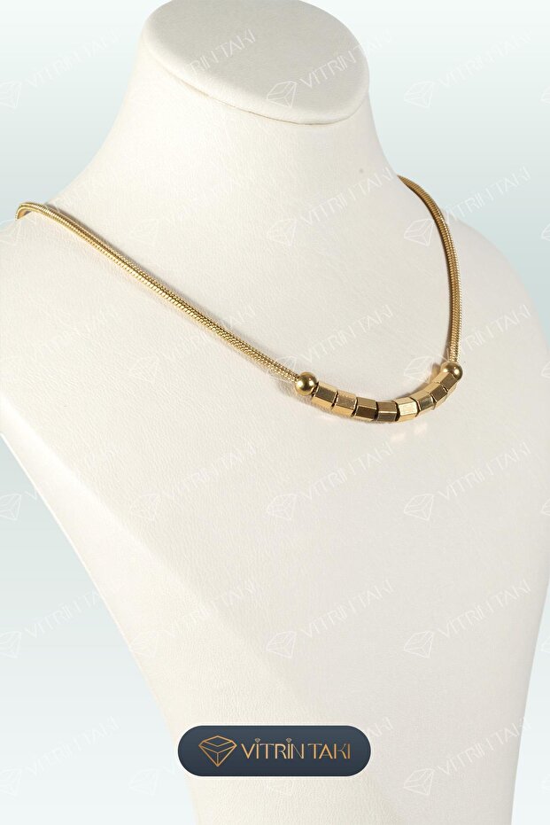 Altın Renk Kolye - 5