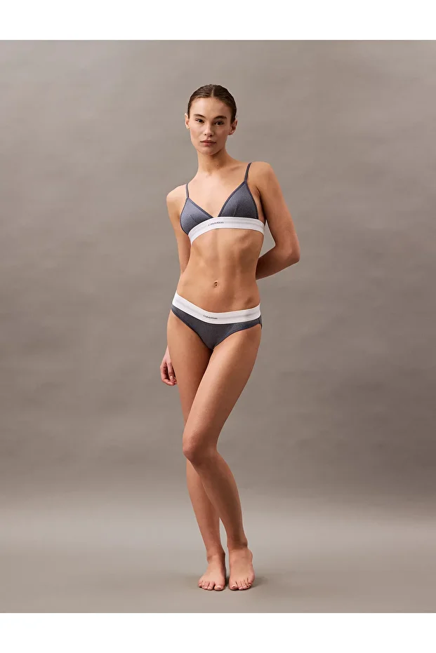 UNLINED TRIANGLE - 6