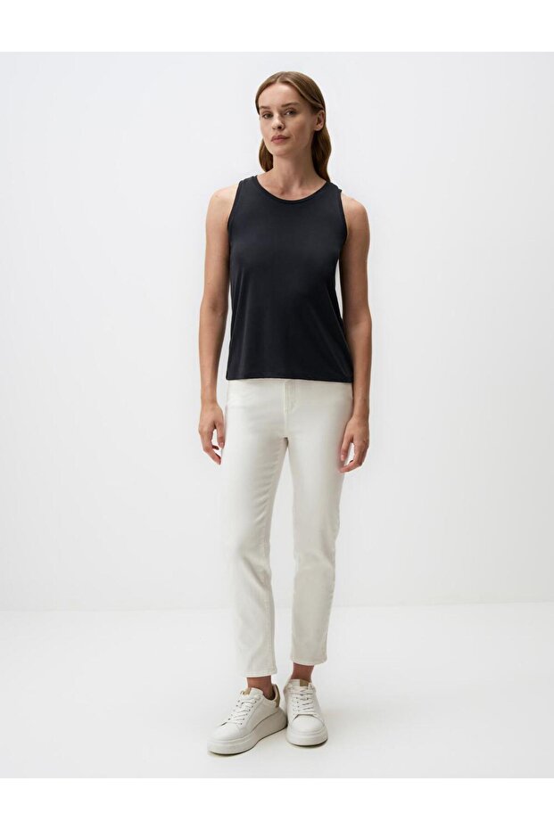 Siyah Kolsuz U Yaka Basic Örme Atlet - 2