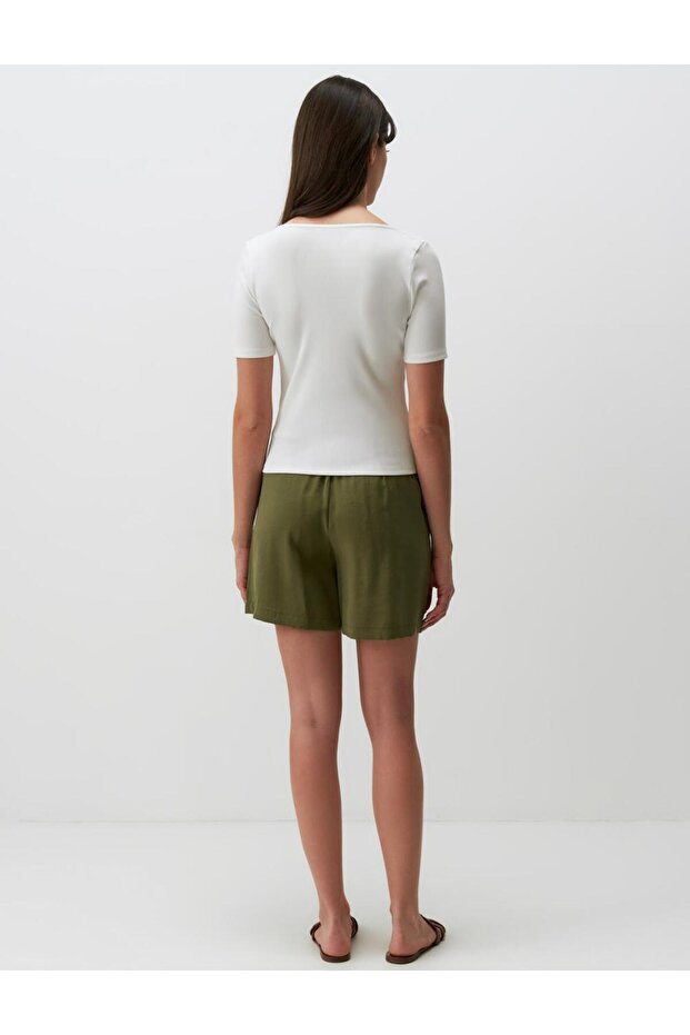 بلوزة بيضاء ذات رقبة مربعة - كم قصير - 6