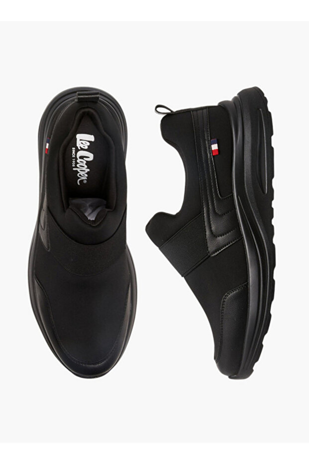 Men's Solid Slip-On Sneakers with Pull Tabs
