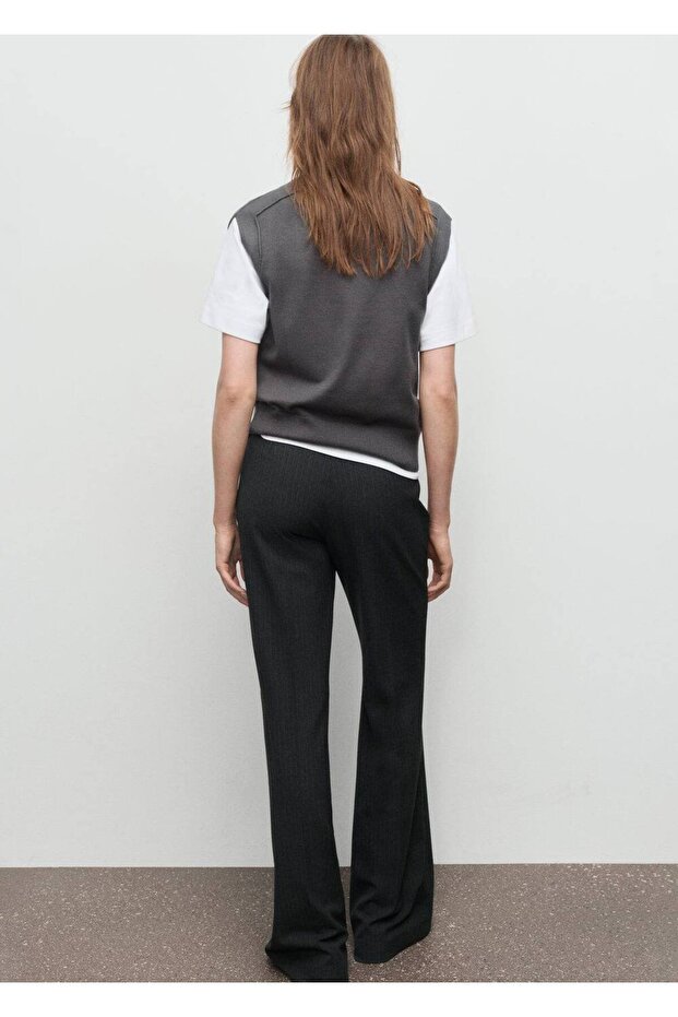 Dikiş detaylı triko yelek - 4