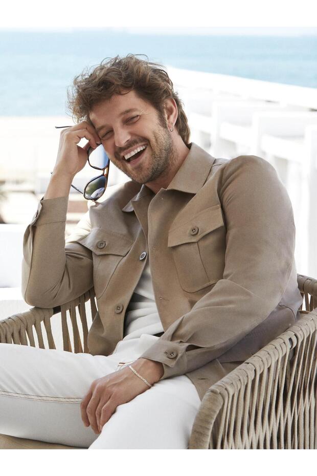 Beige Men's Regular Fit Plain Classic Collar Suede Coat