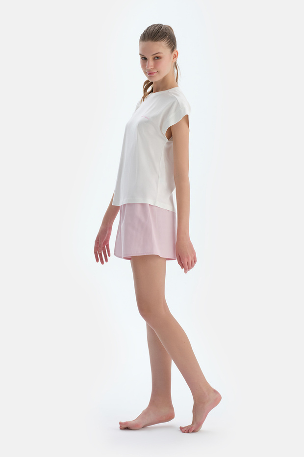 Ekru Nakış Detaylı Dokuma Şortlu Pijama Takımı - 3