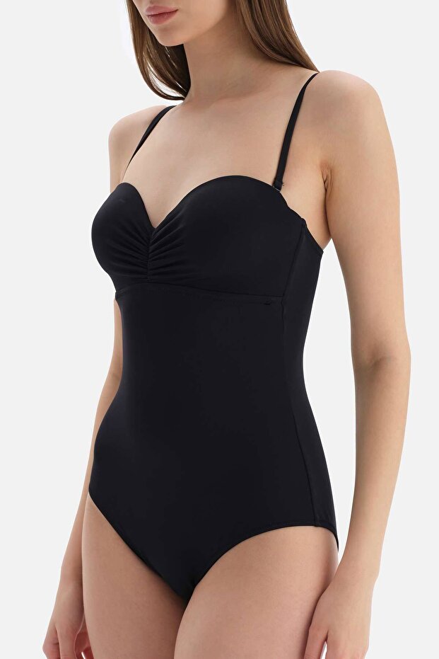 Siyah Straplez Kalplı Mayo - 3