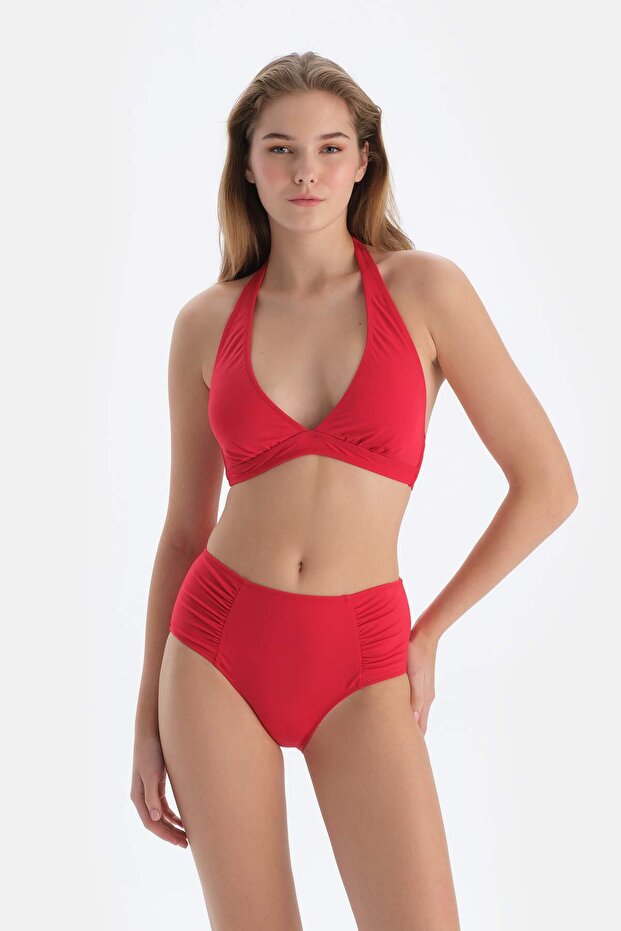 Kırmızı Üçgen Geniş Bikini Üst - 4