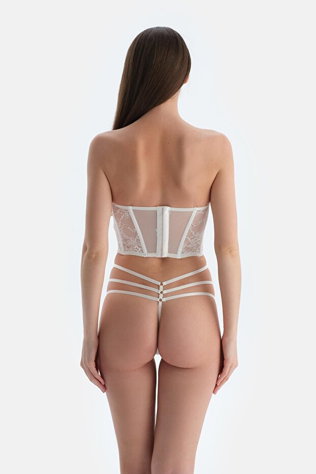 Beyaz Dantelli G-Strıng Külot - 2