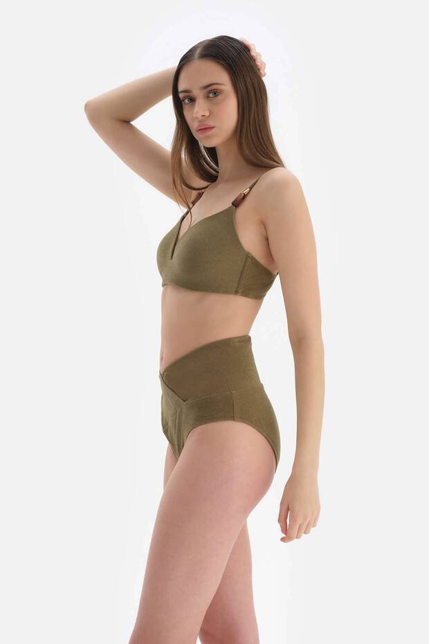 Yeşil Kaplı Bikini Üstü - 4