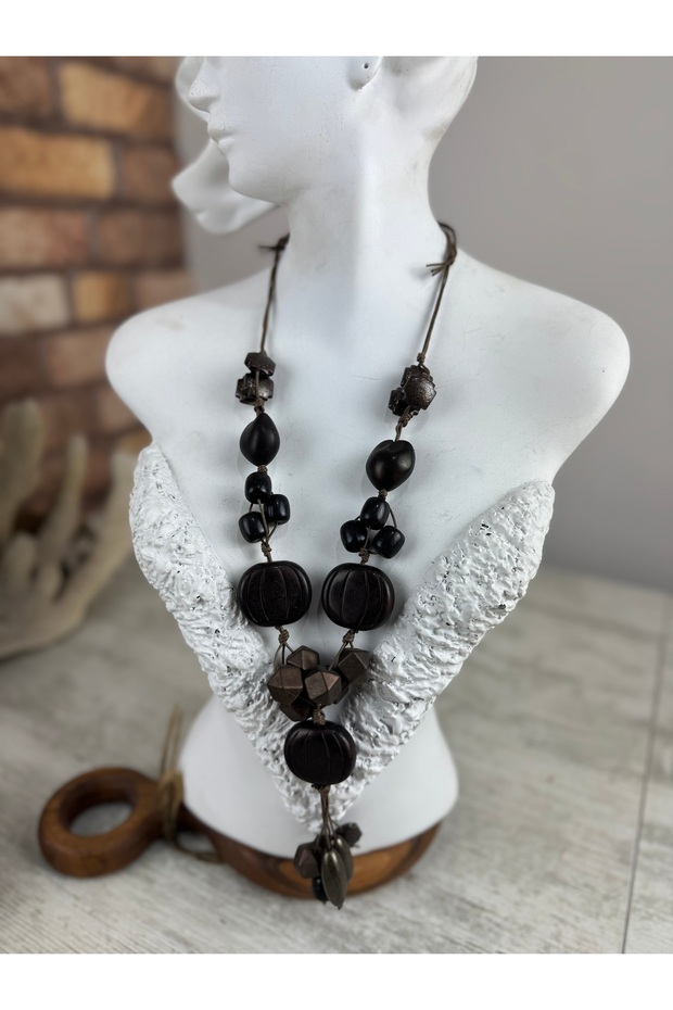 Ahşap işlemeli kolye - 3