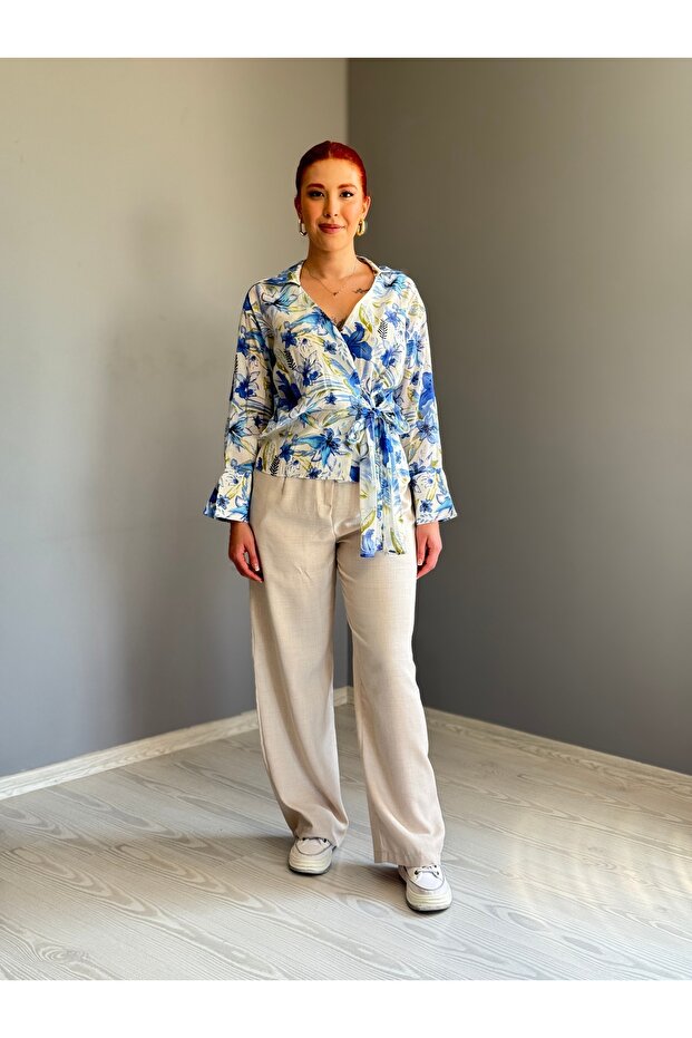 Mavi Çiçekli Gömlek - 1