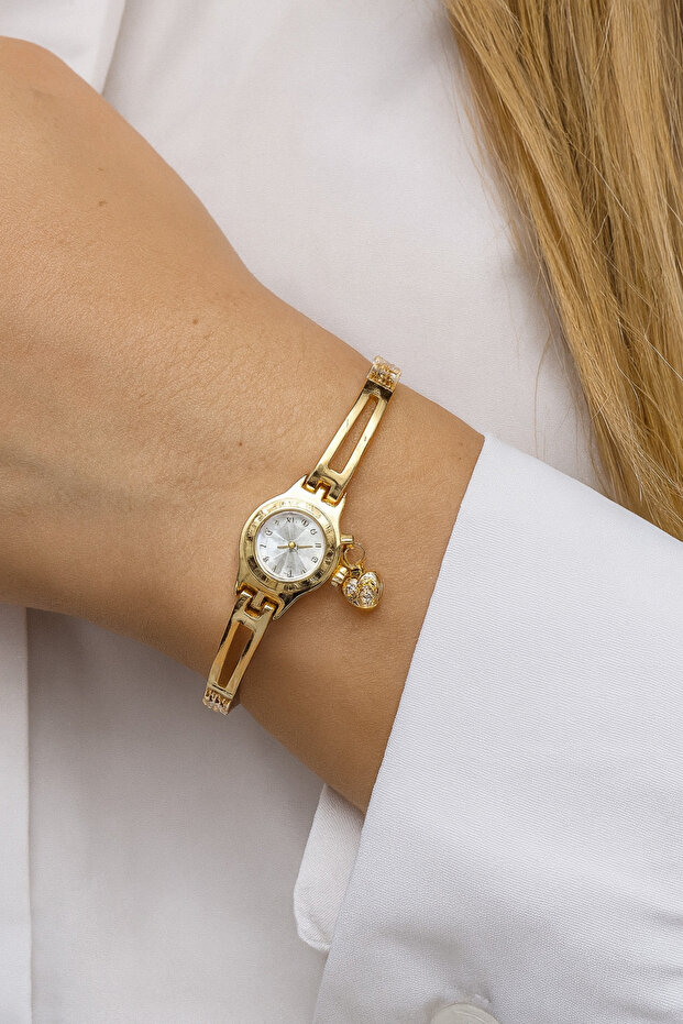 Mininal Design Women's Watch