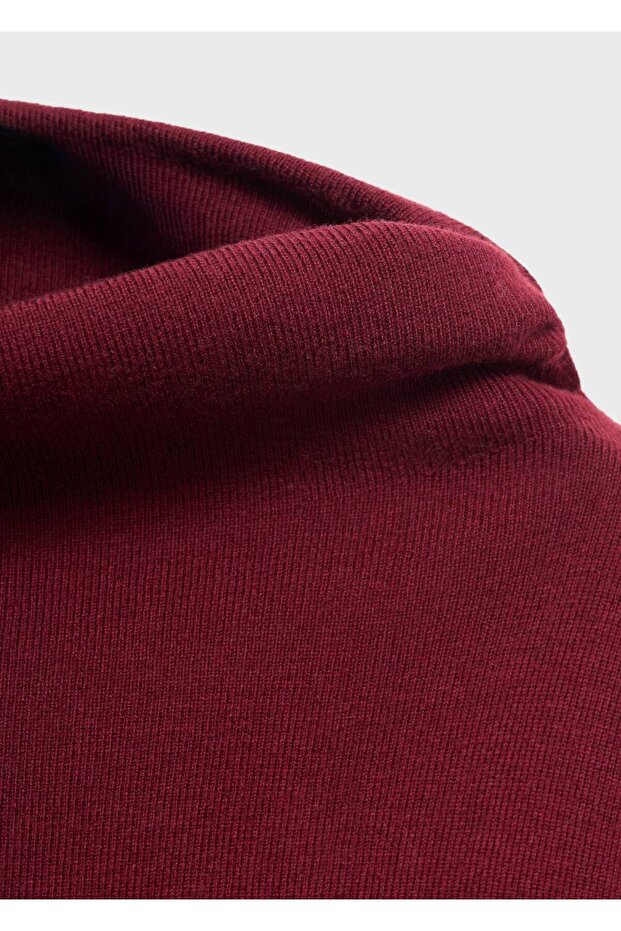 Turtleneck Sweater with Drawstring - 8