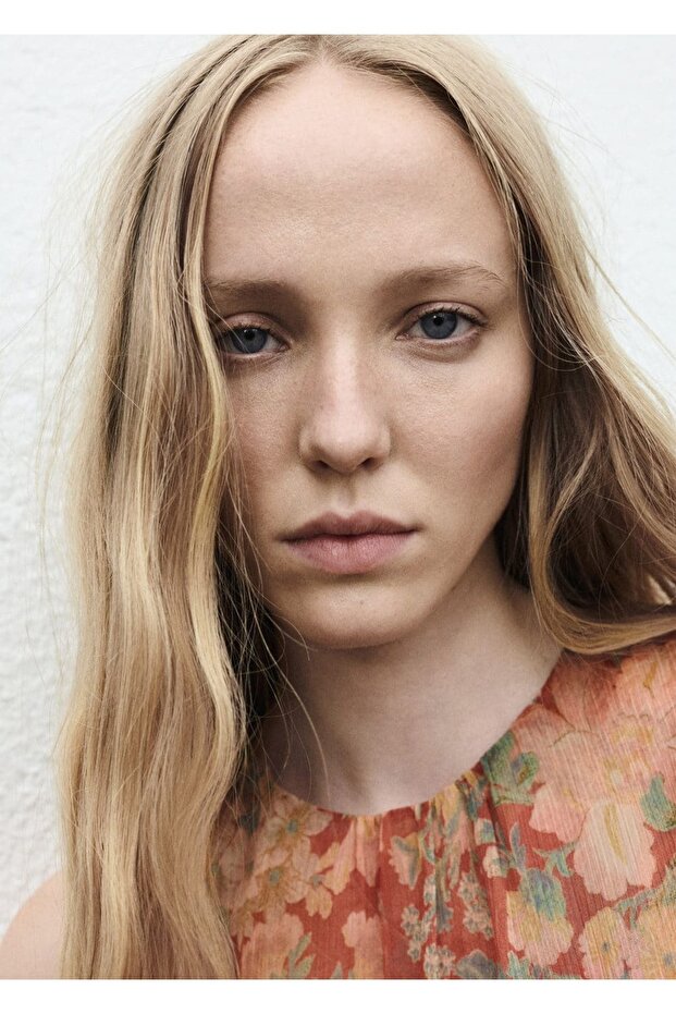 Çiçek desenli pileli bluz - 8