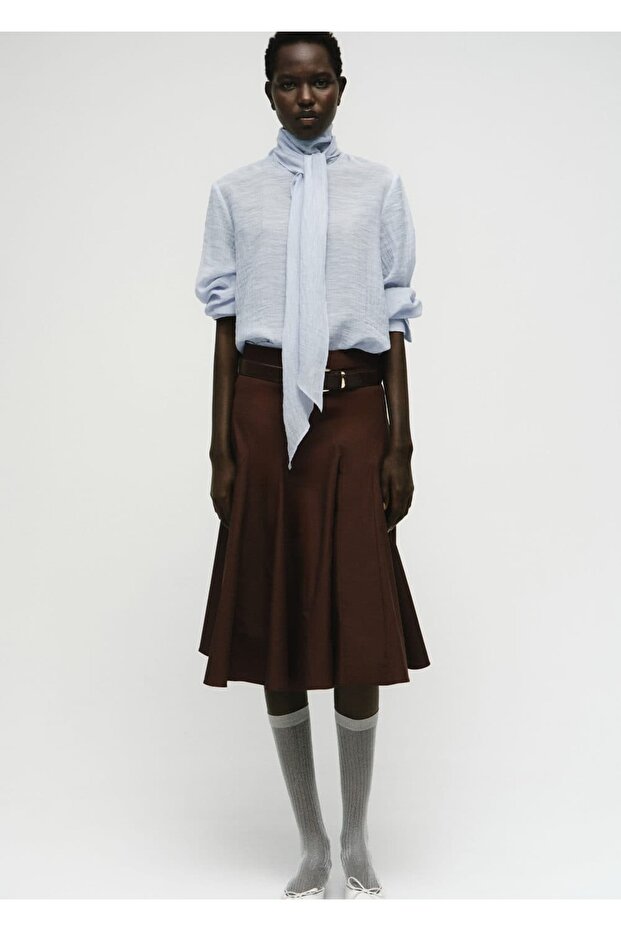 Fularlı dokulu bluz - 2