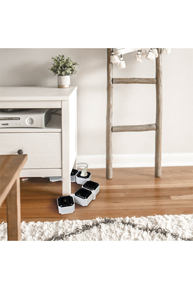 Power Strip LPS277, flexible 180 degrees, illuminated switch, 5 outlets, IP20, H05VV-F 3G 1 - 8