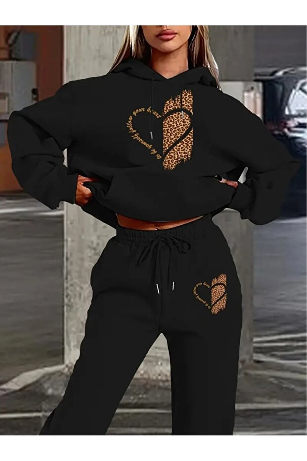 Leopard Print Heart Printed Women's Hooded Cotton Tracksuit Set