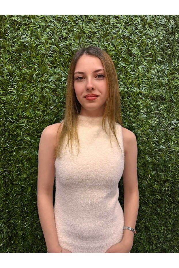 Peluş Elbise 🦋 - 1