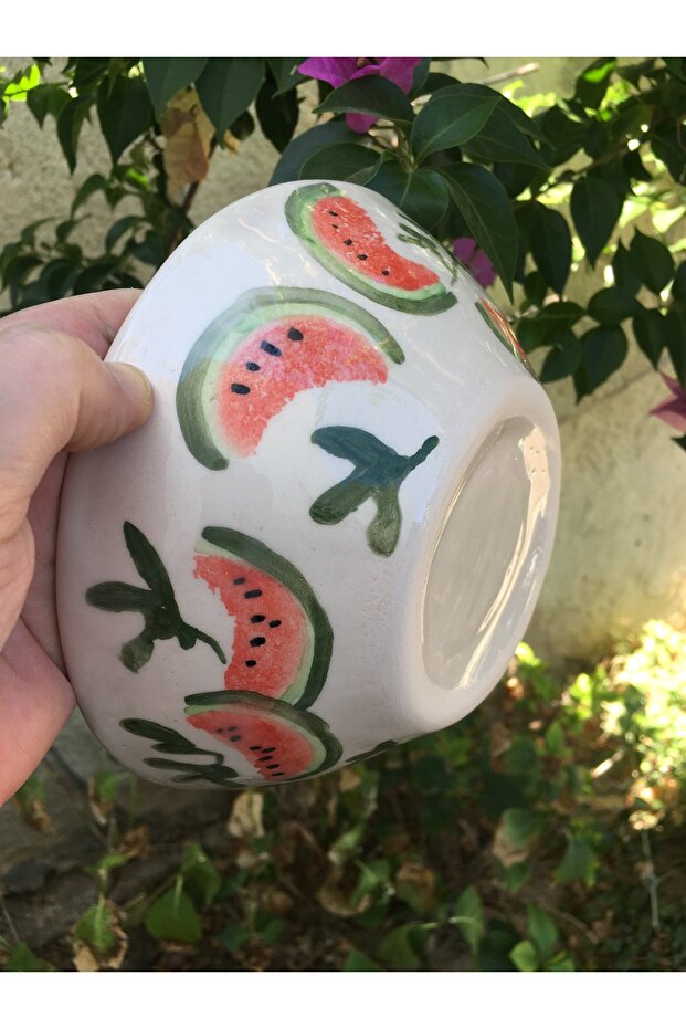 وعاء على شكل بطيخة - 1