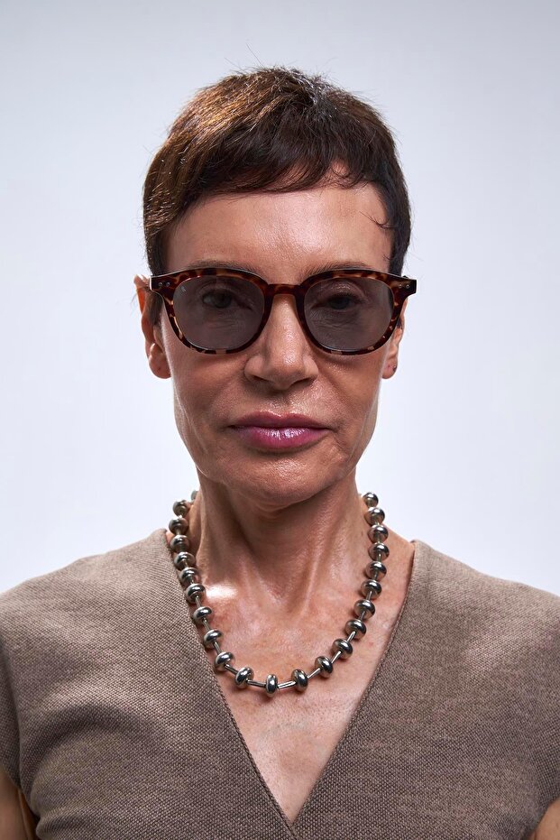 نظارات شمسية نوفا ليوبارد باللون الأزرق - 4