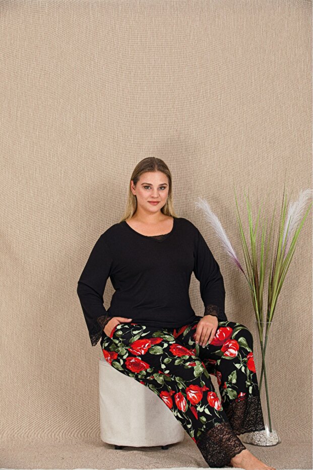 Long Sleeve, Floral Patterned, Lace, Loose Size Women's Pajama Set