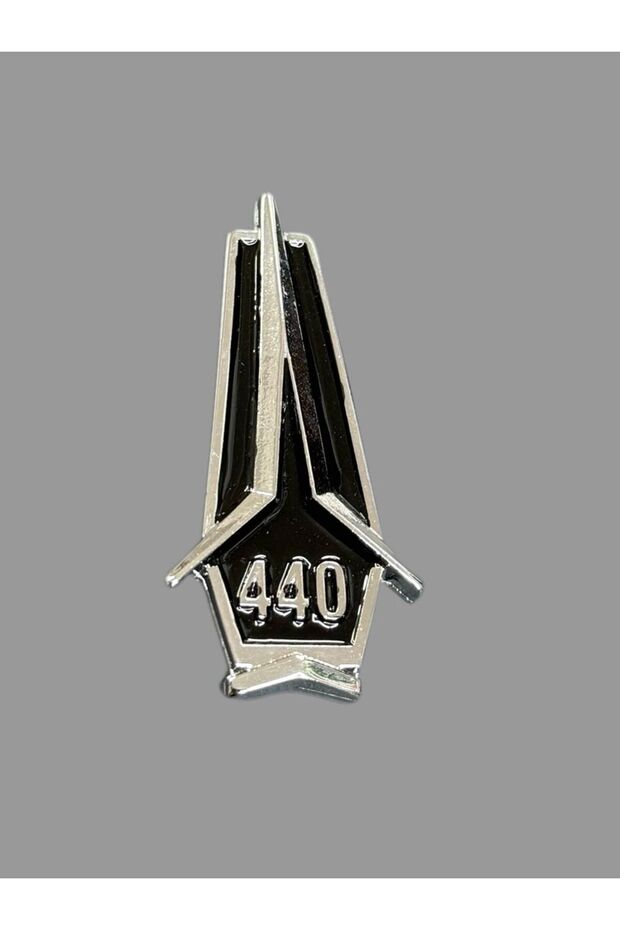 440 أداة صب معدنية