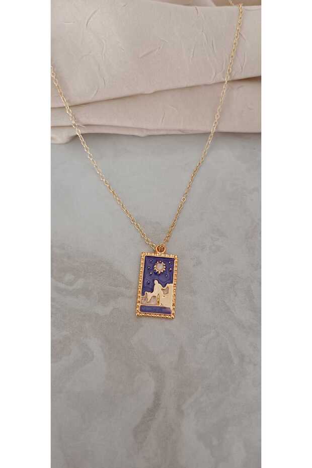 Gift Necklace for Your Loved One - Elegant Design with Desert Night Motif