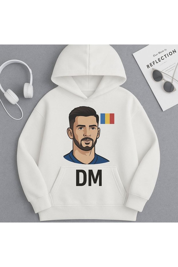 Dm Hoodie - Cartoon Portrait Romania Flag Hooded Sweatshirt | Unisex Streetwear Style