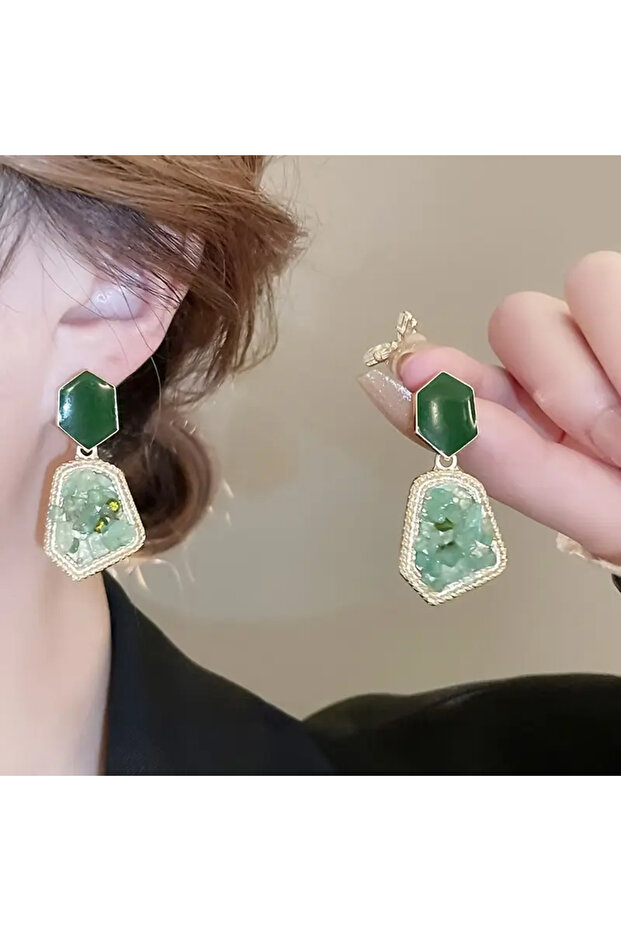 Serein Spark-Broken Stone Earrings