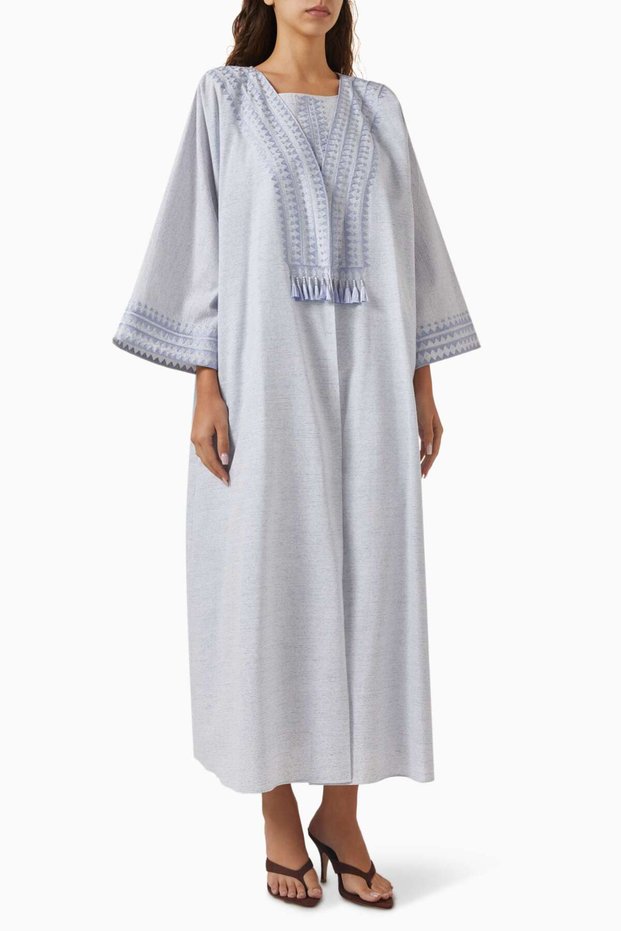 Modern and Traditional Fashion Fusion with Stylishly Designed Dress Set