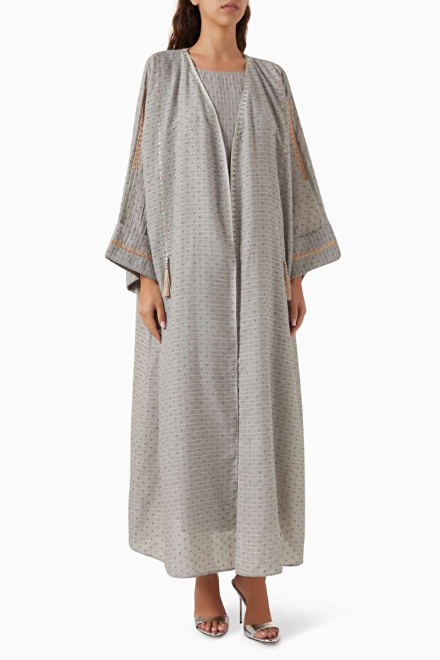 Stylish Embroidered Abaya and Dress Set Comfortable and Convenient Design for Modern Women