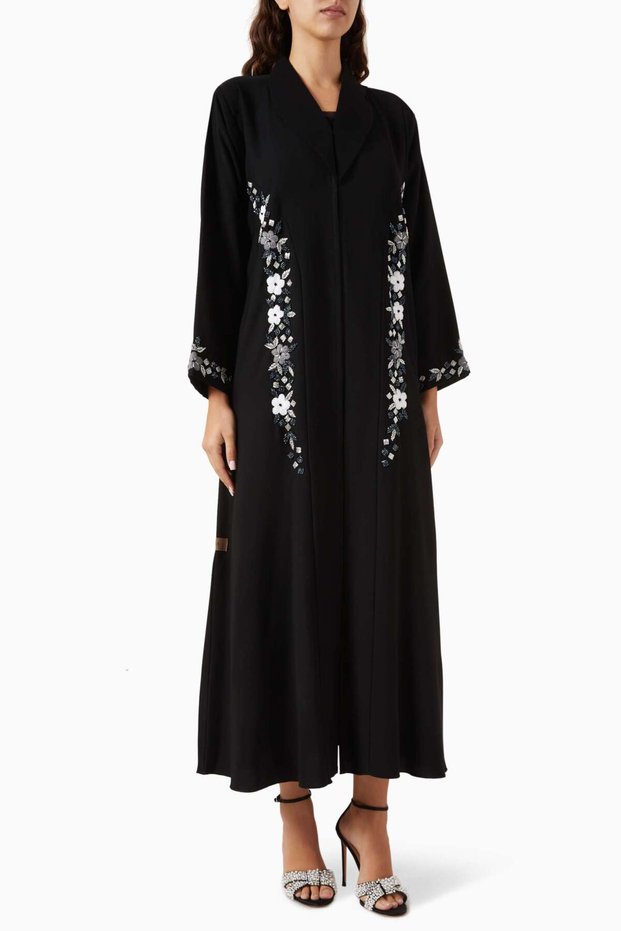 Stylish Abaya with Stitching and Beading Detailing Designed for Comfortable Movement