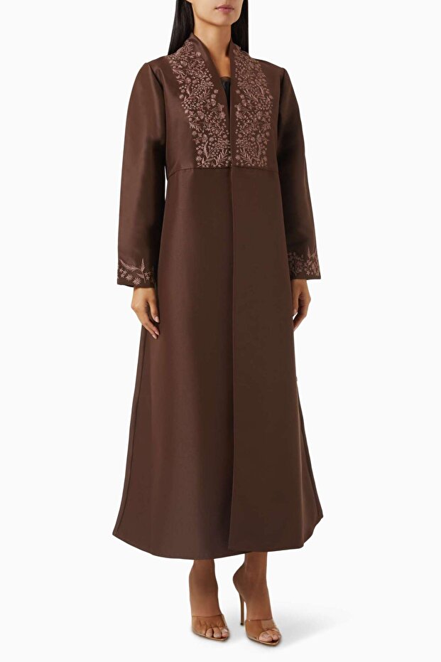 Complete Your Casual Modest Look with This Stylish A-Line Abaya Featuring Embroidered Sleeves