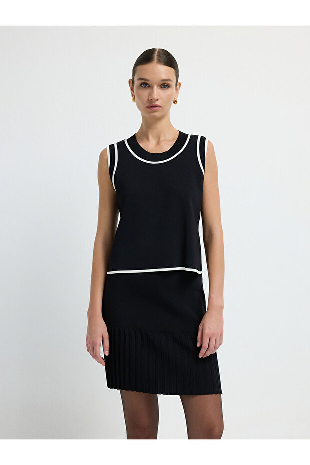 Şerit Detaylı Triko Bluz - 6