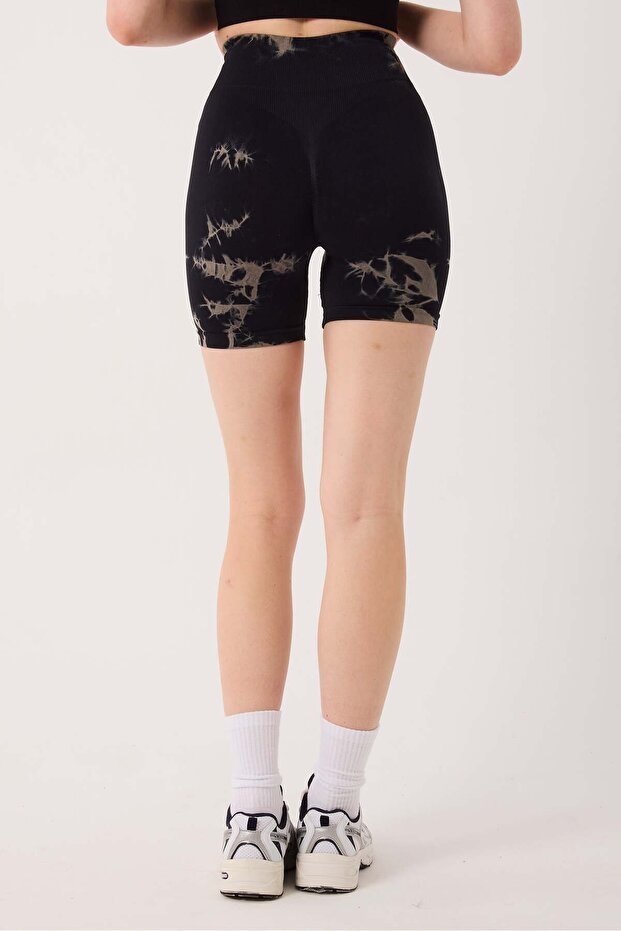 Batik Desenli Dikişsiz Esnek ve Toparlayıcı Push-Up Spor Şort - 3
