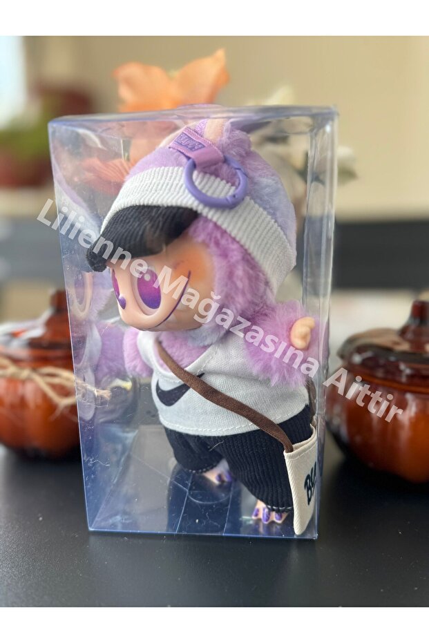 Lilienne Elbiseli Labubu Anahtarlık karışık gönderilmektedir - 3