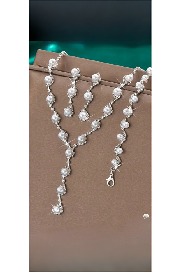 3 Sets of Magnificent Glitter Bridal Henna Vows with Waterway Pearls