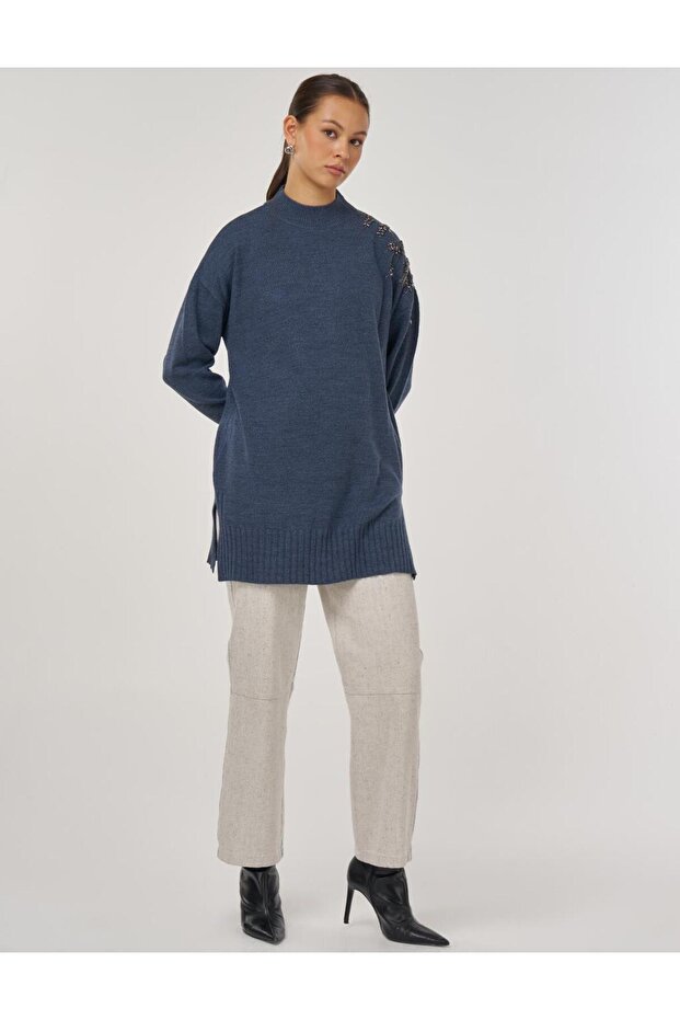 Omzu İşlemeli Triko Tunik İndigo - 2