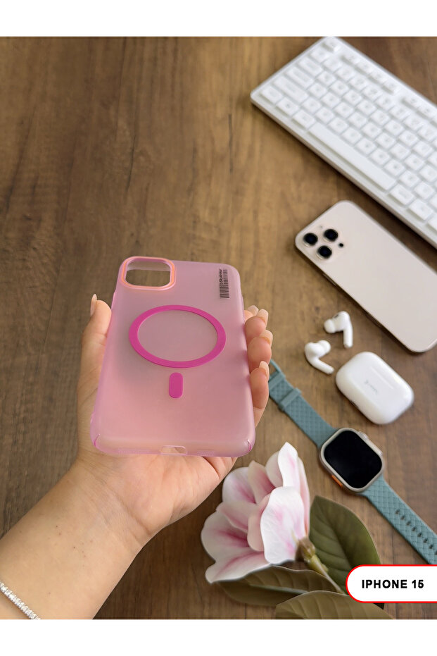 حافظة KLEIN صلبة غير لامعة متوافقة مع تقنية Magsafe لهاتف iPhone 15 - 6